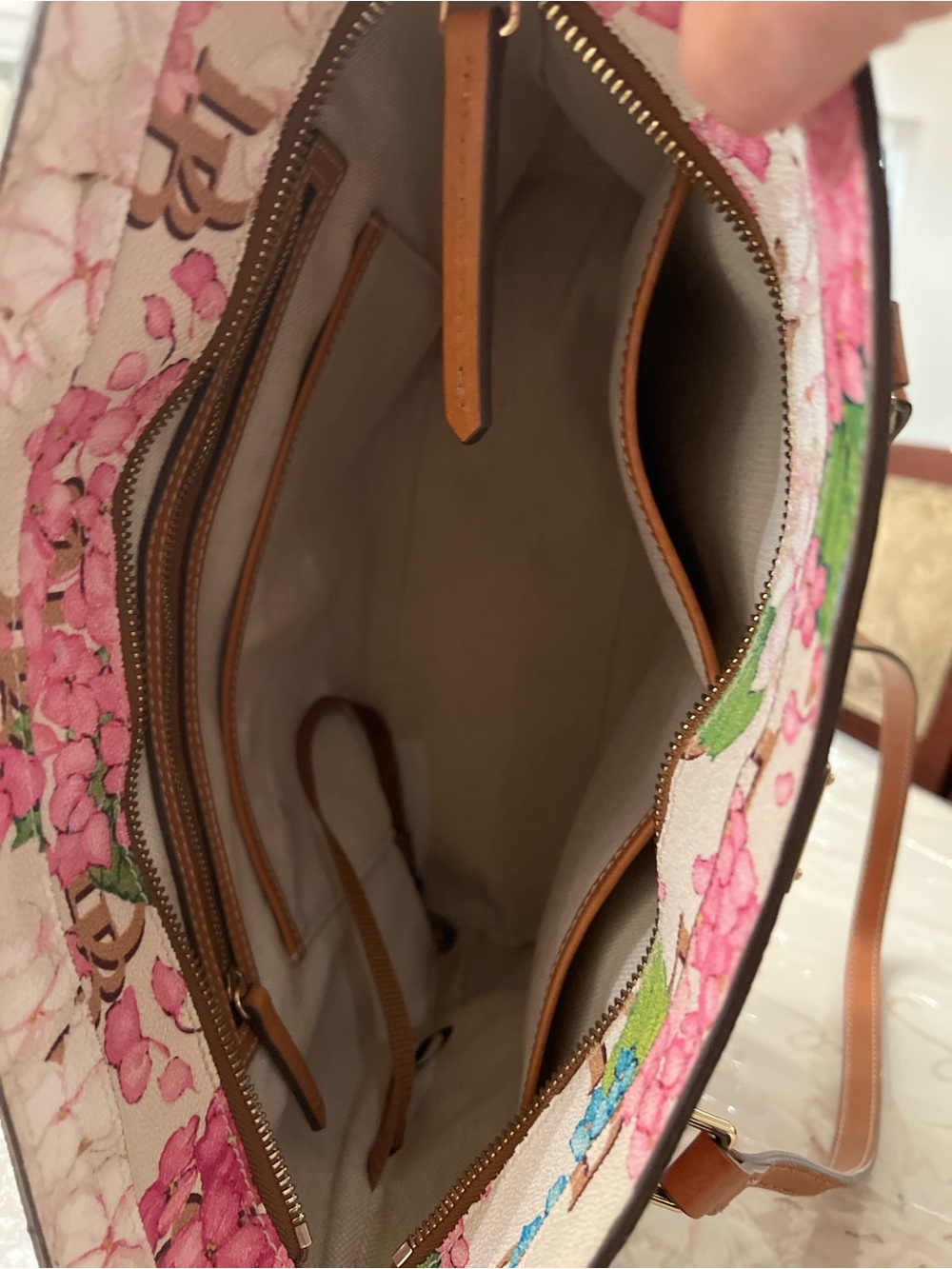 Dooney & Bourke Hydrangea Floral Tote | Pink Blue DB Logo Spring Garden Bag - Picture 3 of 11